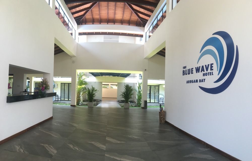 The Blue Wave Hotel Vịnh Arugam Ngoại thất bức ảnh