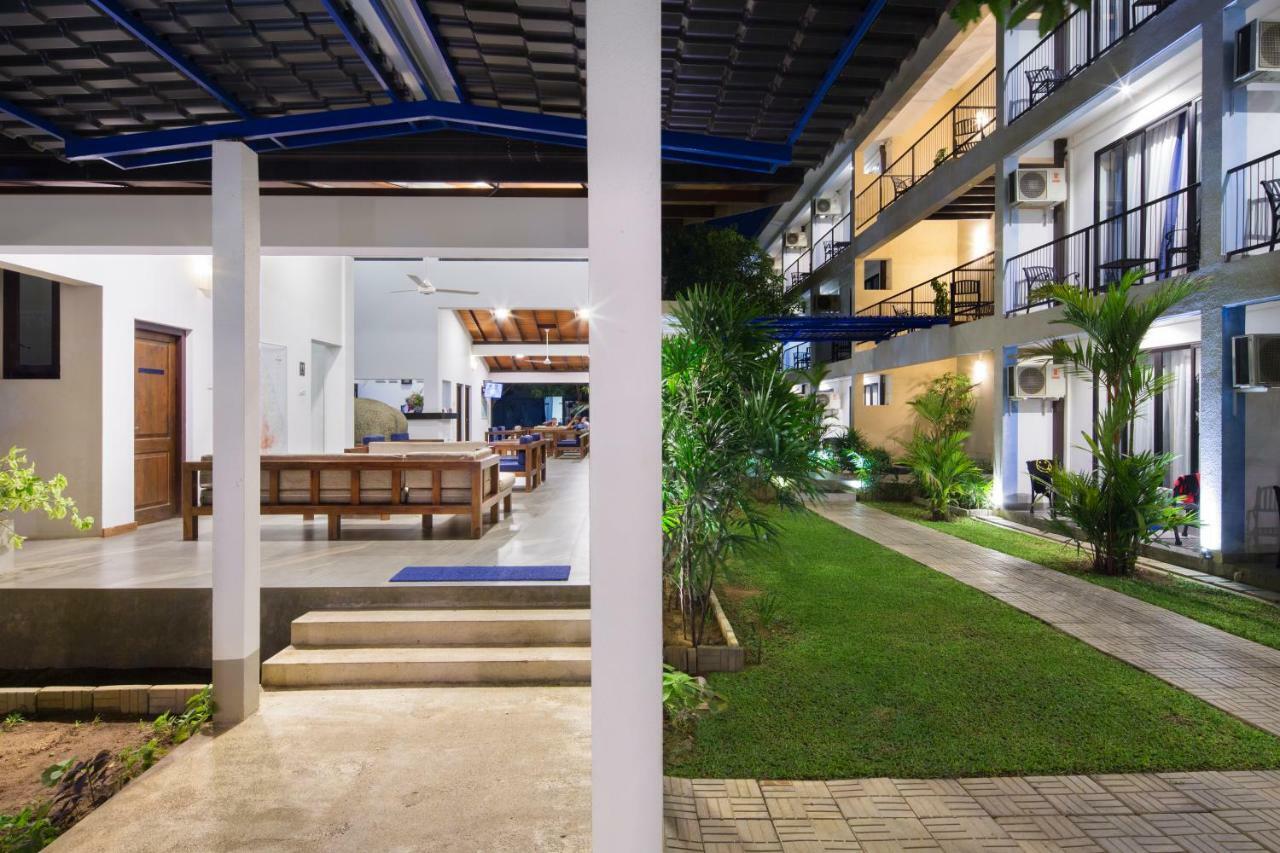 The Blue Wave Hotel Vịnh Arugam Ngoại thất bức ảnh